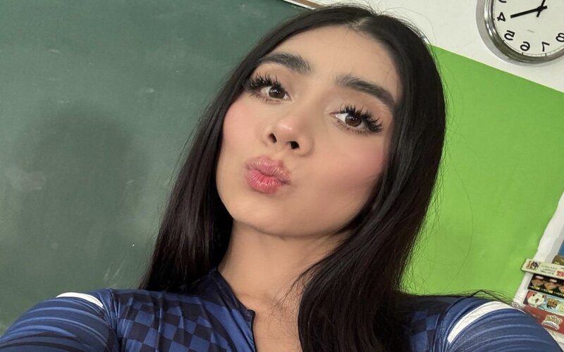 Violet Myers Net Worth, Ethnicity, Age, and Personal Details