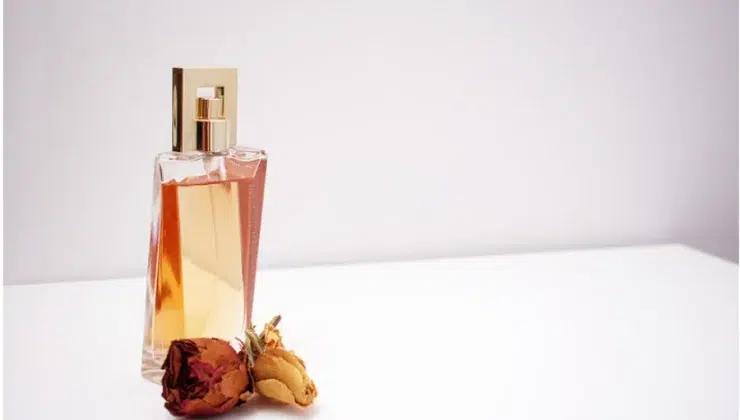 Enjoying luxury fragrances