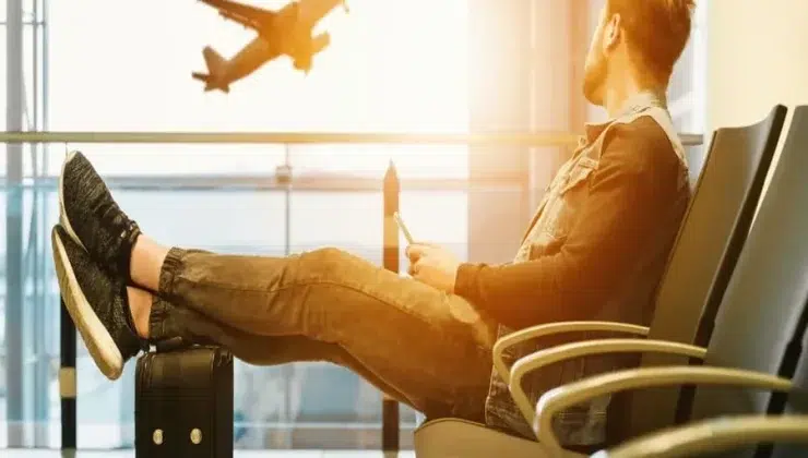 Travelling And How To Save On Airfare