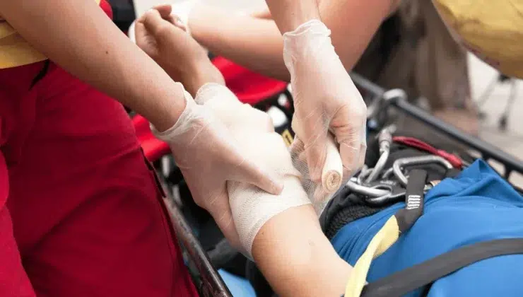 What to Expect in a BLS Renewal for Medical 