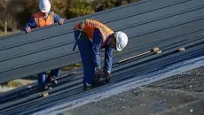 When to Get a Contractor to Fix Your Commercial Roof in Port Orchard