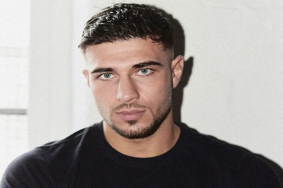 Tommy Fury Weight