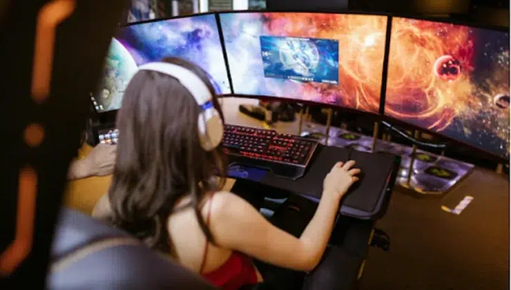 Which Tech Advancements Are Driving the Rise of Online Gaming the Most