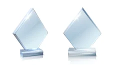 Crystal Awards Can Reflect