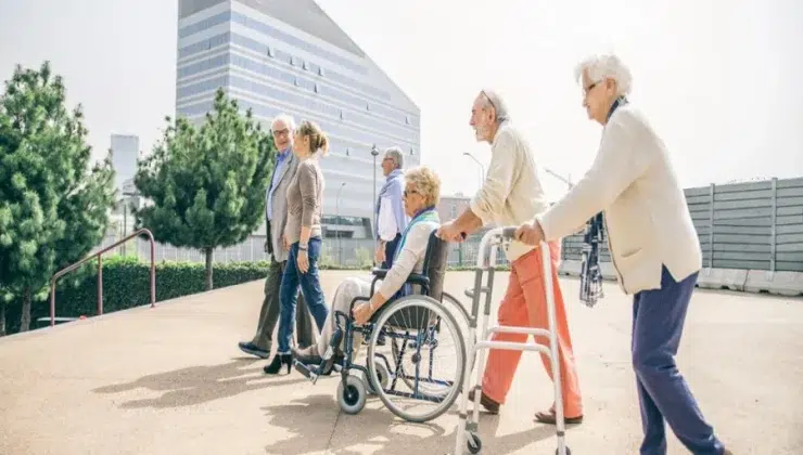 Home Care Assists Seniors