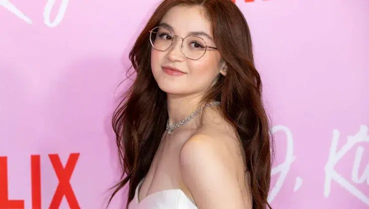 Anna Cathcart Height